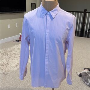 Lululemon New Venture Classic fit shirt, large, like new